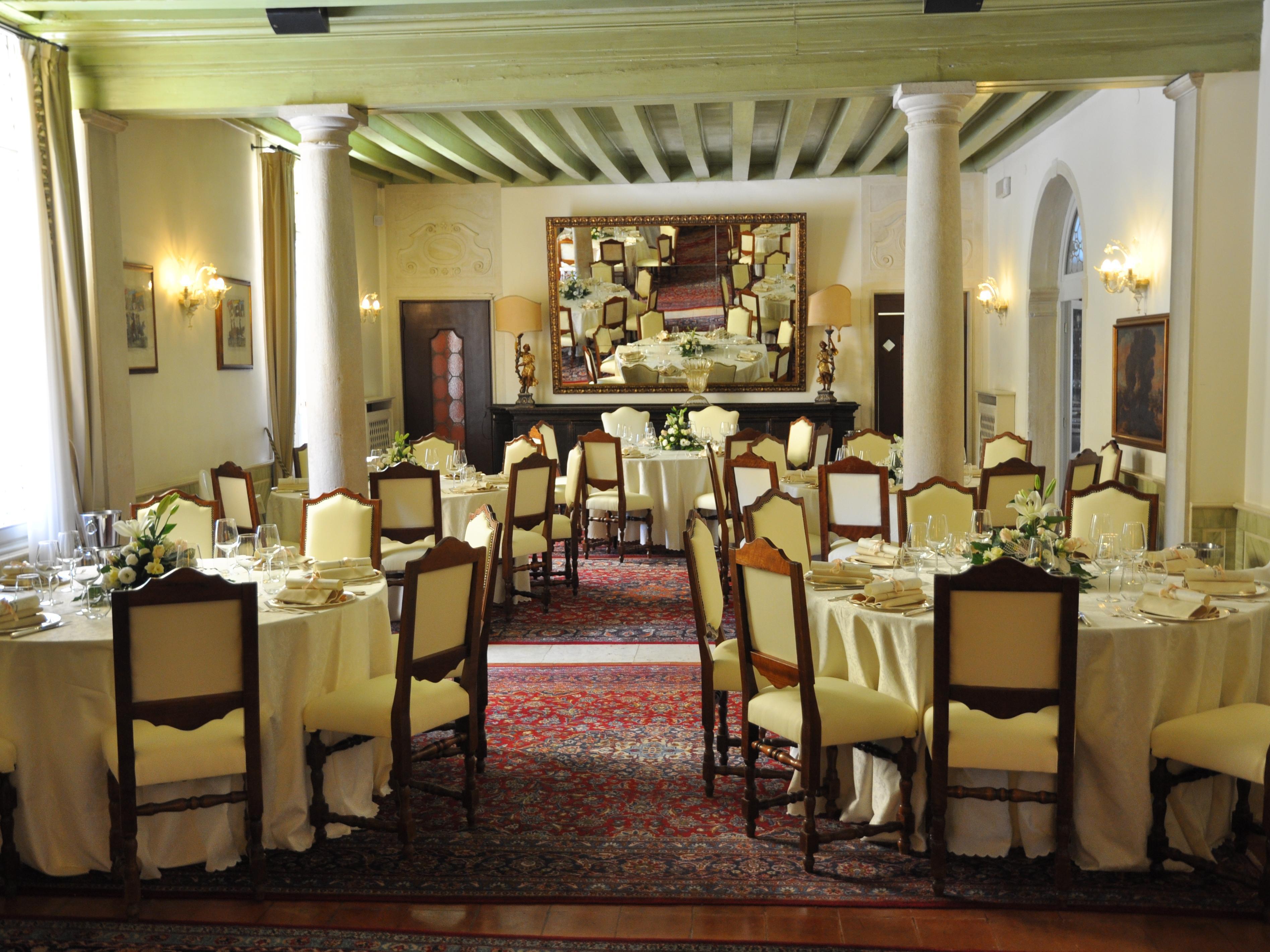 Hotel Villa Condulmer Мольяно-Венето Экстерьер фото The ballroom