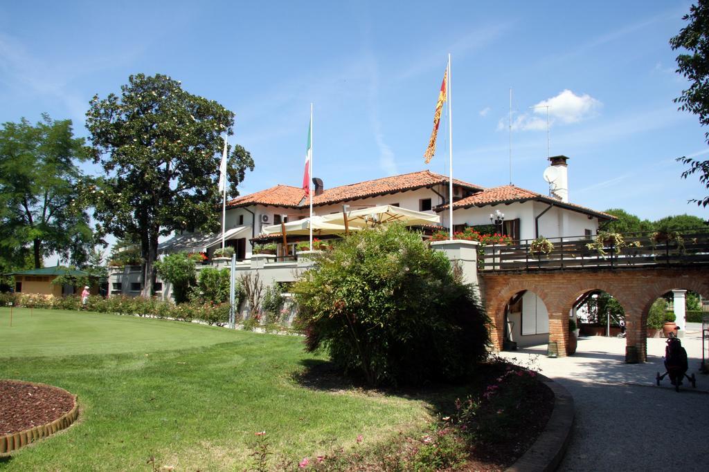 Hotel Villa Condulmer Мольяно-Венето Экстерьер фото The clubhouse