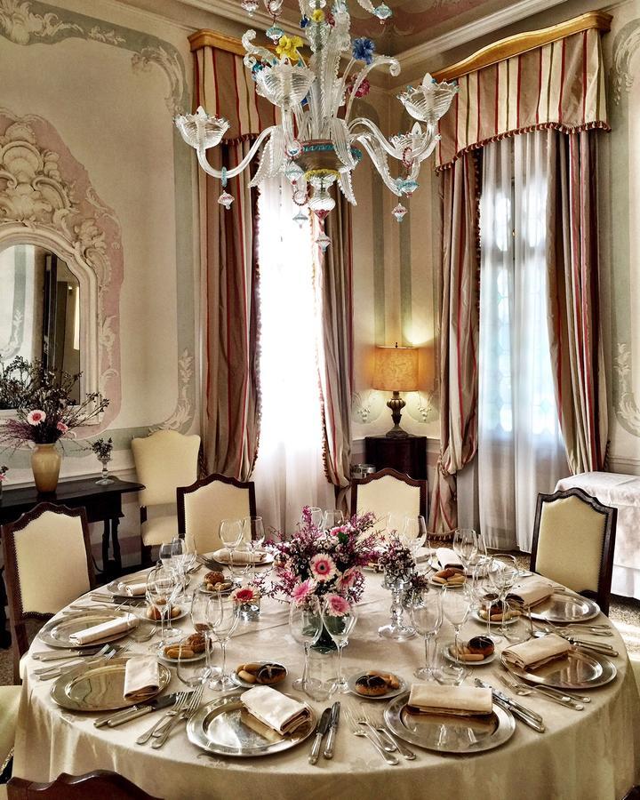 Hotel Villa Condulmer Мольяно-Венето Экстерьер фото The dining room